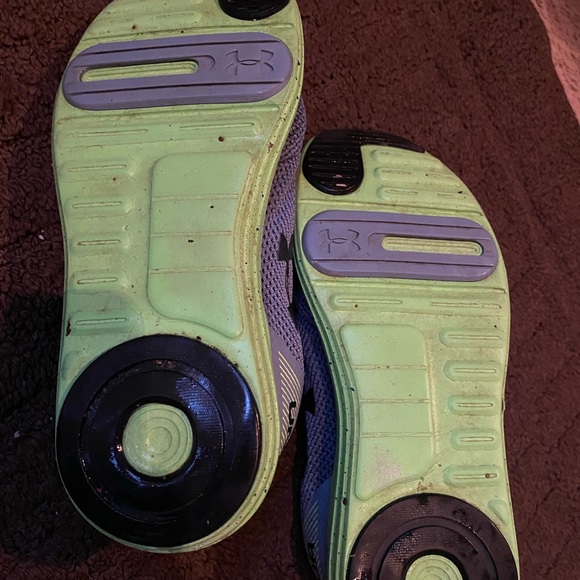 Mens Grey Under Armor Tennis Shoes. Like Brand New . - Picture 2 of 3